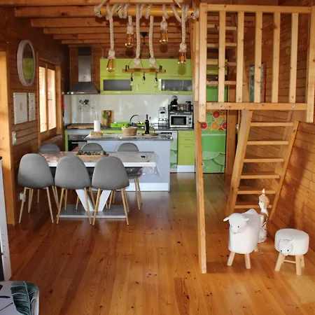 Domek alpejski Chale Casa Estrelas Mm Pinhanços